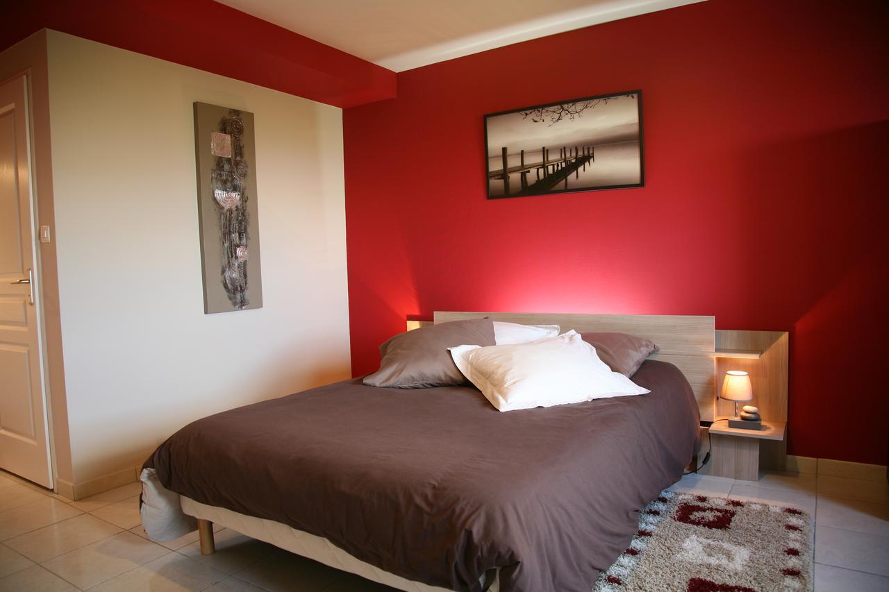 Domaine Du Coteau Des Lys Hotel Fleurie Bagian luar foto